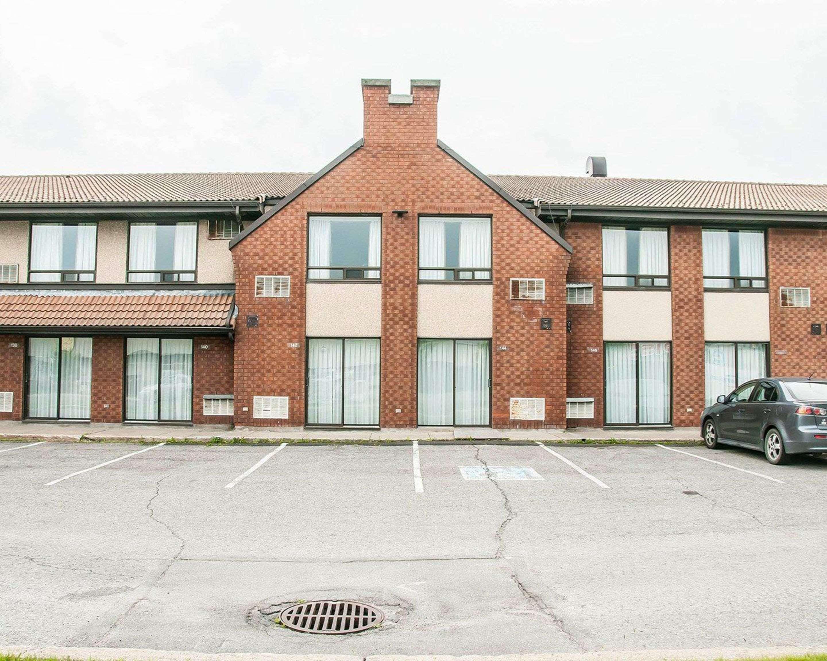 Comfort Inn Laval Eksteriør bilde