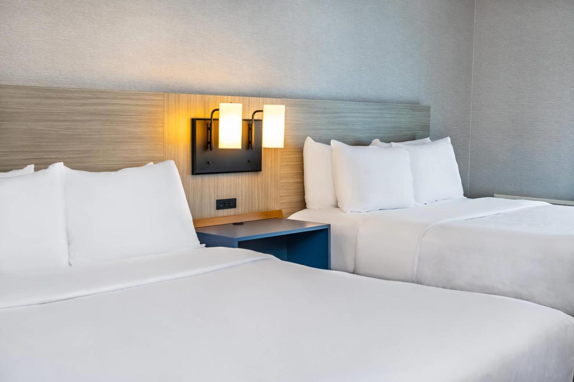 Comfort Inn Laval Eksteriør bilde